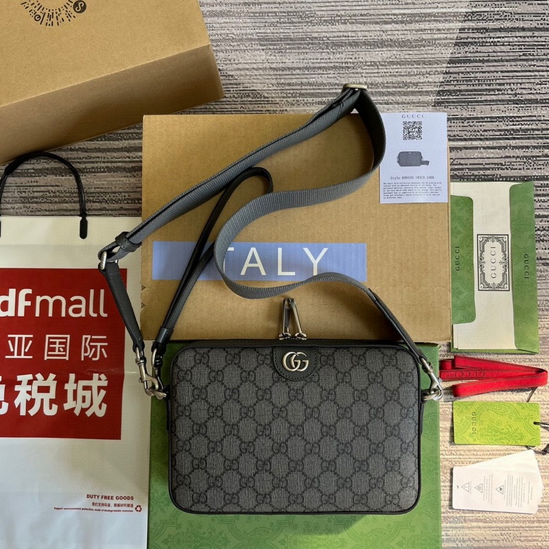 Gucci Handbags 1202